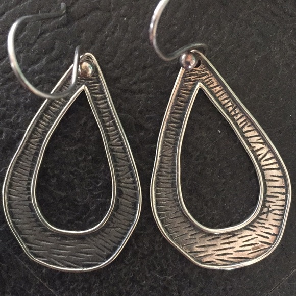 Sterling earrings - Picture 3 of 4